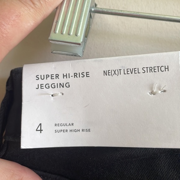 NWT- American Eagle next level stretch hi- rise jeggings - Picture 6 of 9